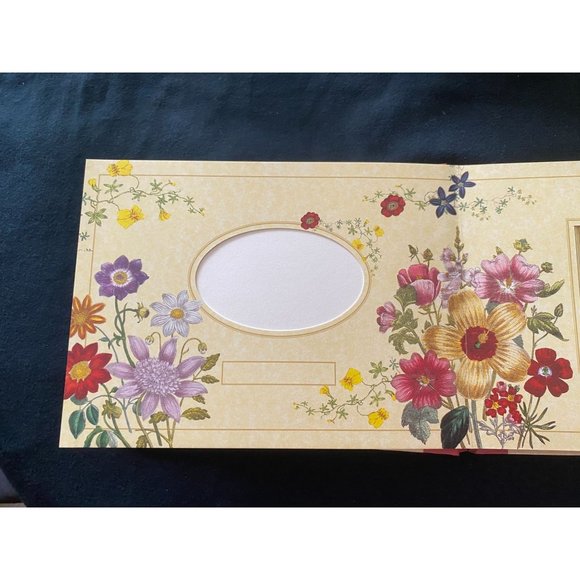 Classic Floral Photograph Album 1997 - Picture 4 of 7